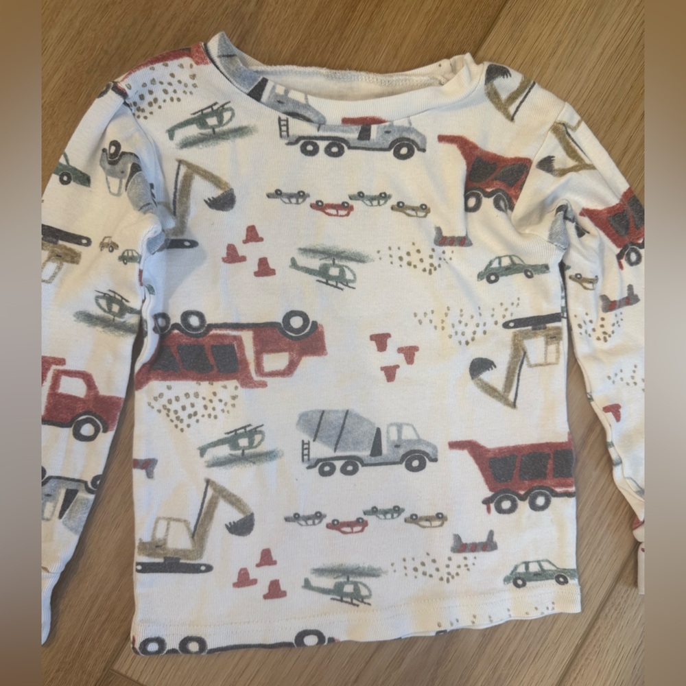 Carter's Just One You 2T Construction / Truck / Vehicle PJs - Picture 2 of 4
